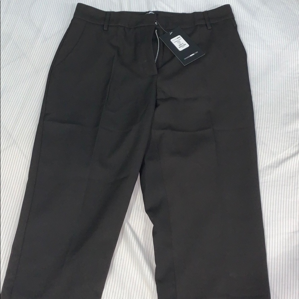 Cassey Pleated Pants - Picture 4 of 4